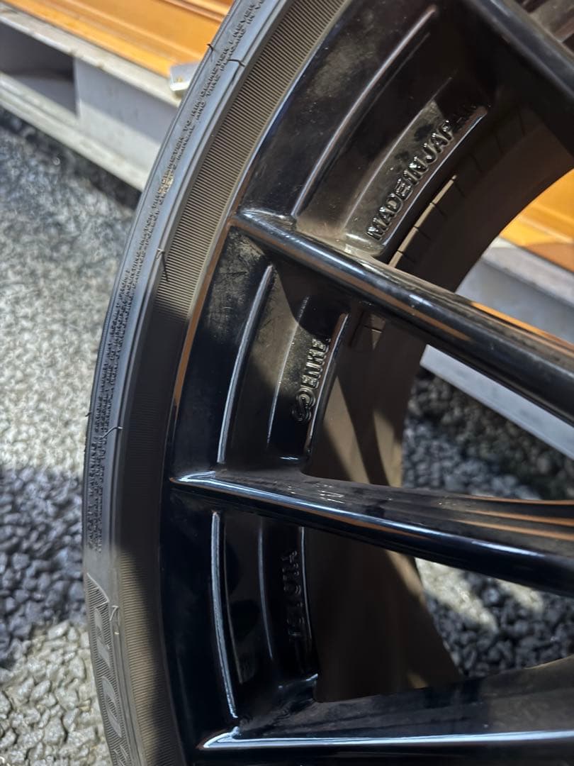 トヨタGRヤリス18インチ タイヤホイール4本セット引き取り歓迎エンケイホイール