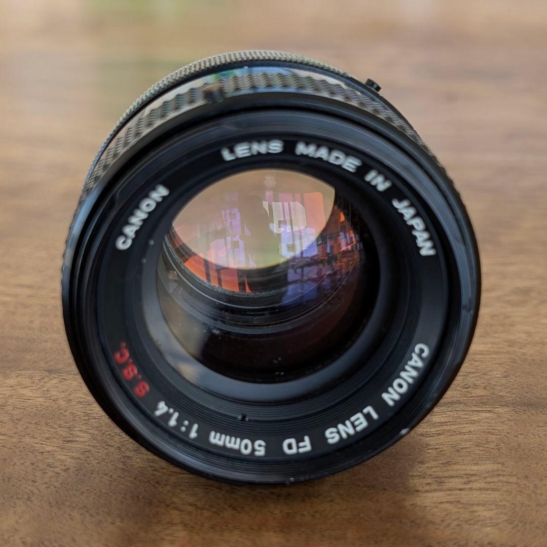 Canon EF 一眼レフカメラ 50mmレンズ付き