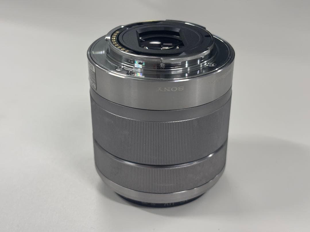 E 3.5-5.6/18-55 OSS ズームレンズ