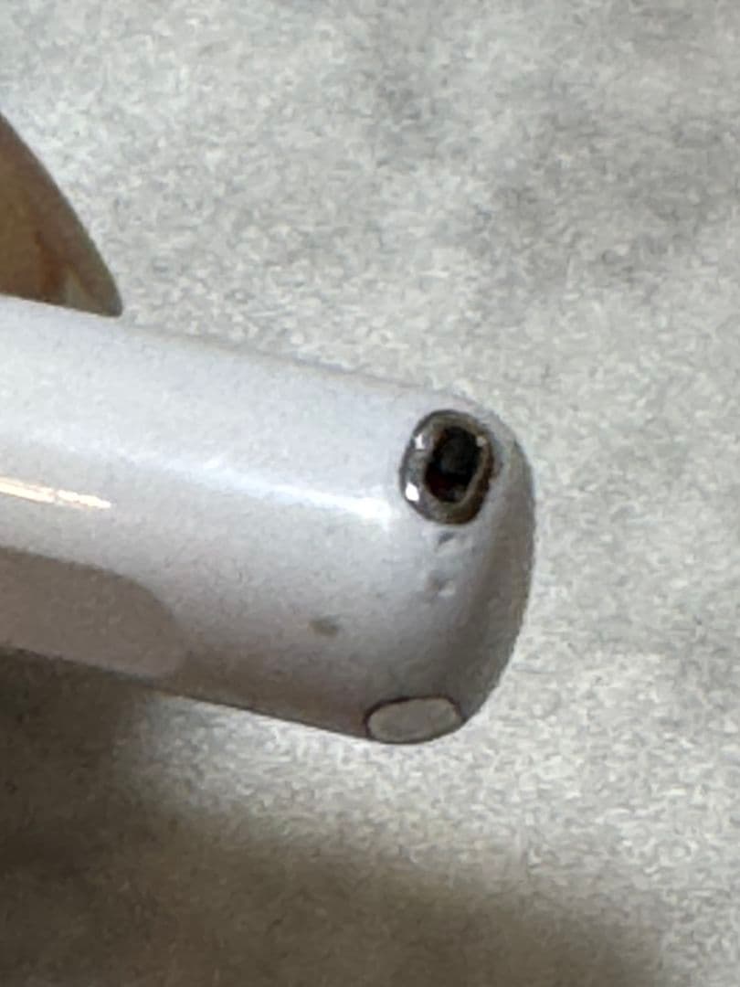 Apple AirPods4 第4世代 アクティブノイズキャンセリングモデル