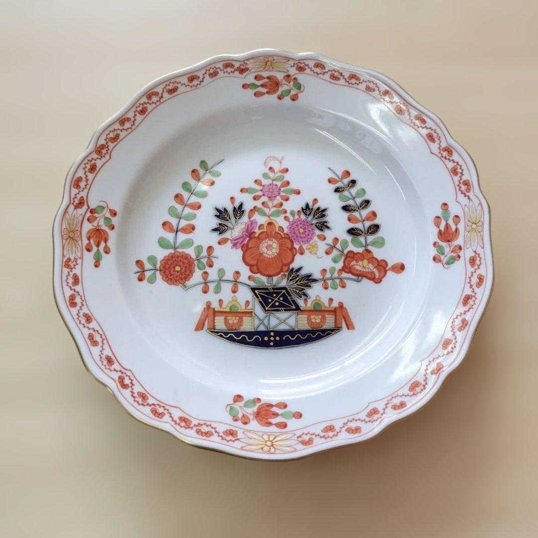 マイセン　柿右衛門写し　花柄装飾の陶器皿