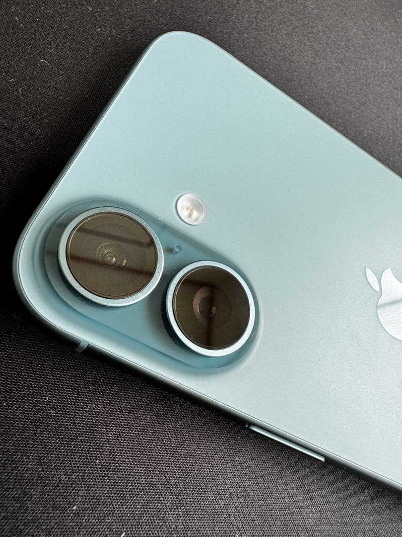 Apple iPhone 16 ティール 128GB バッテリー100%