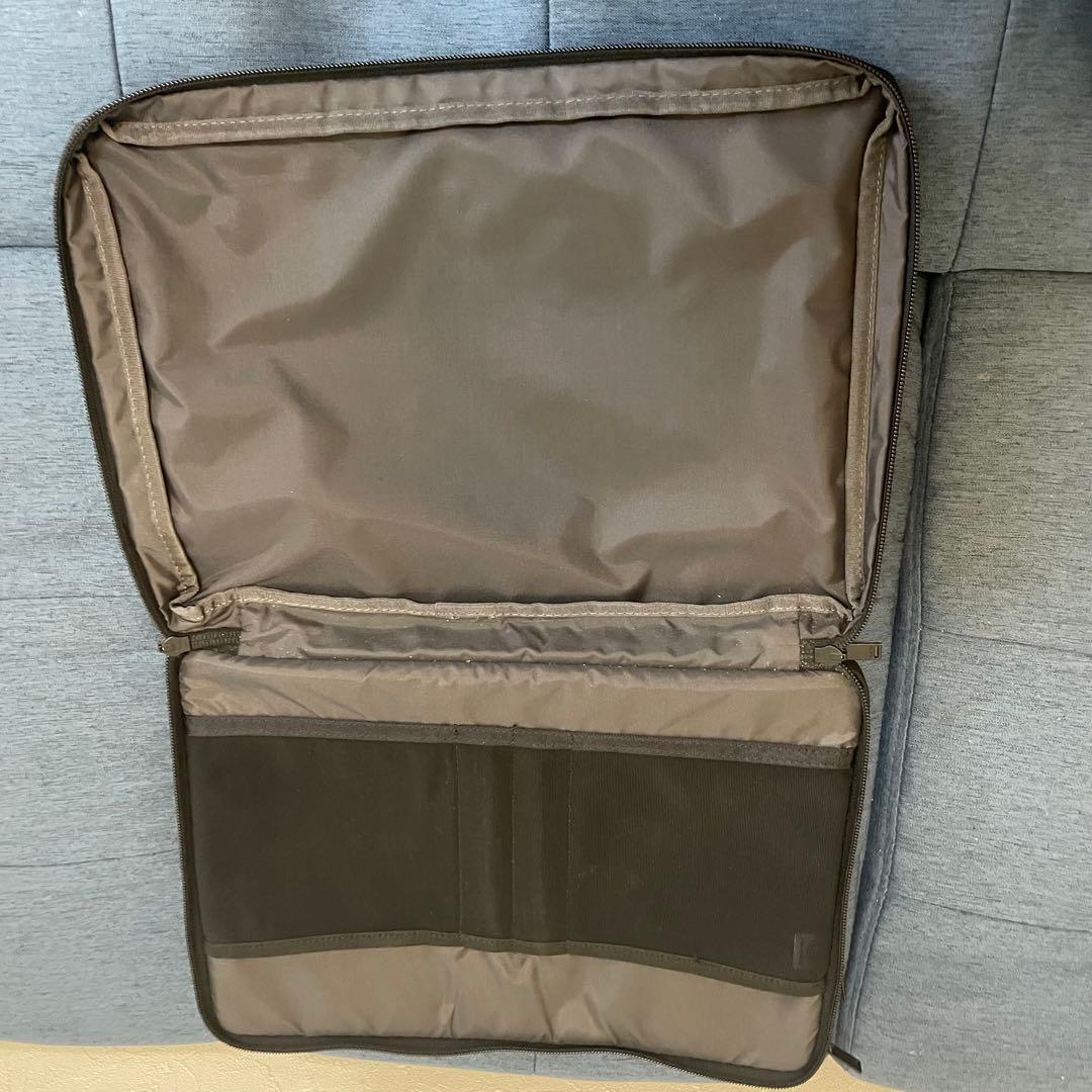 ポーター　ビュー　ドキュメントケース（Ｌ）ビジネスバッグ13インチPC