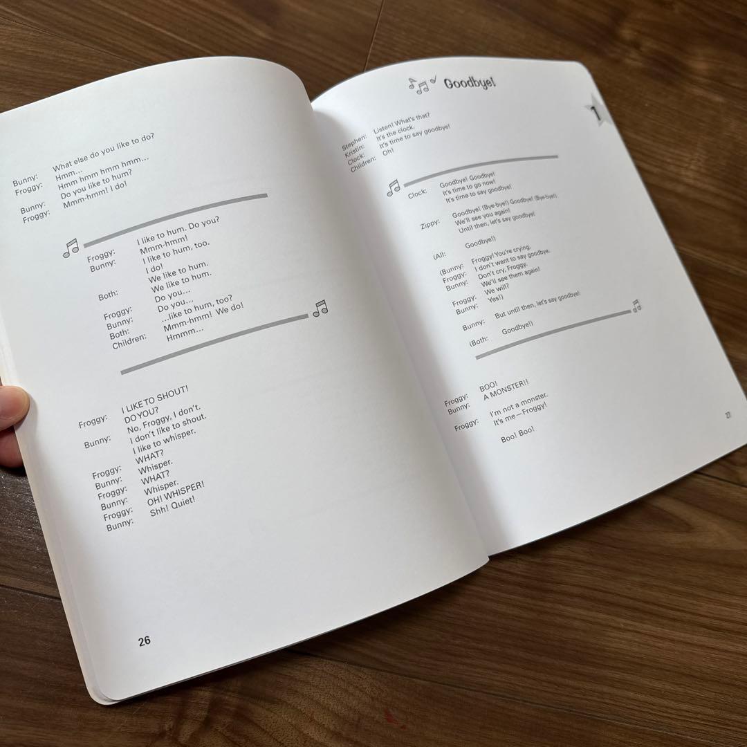 Zippy and Me（DVD/CD、パズル、お喋り時計、パペットセット）