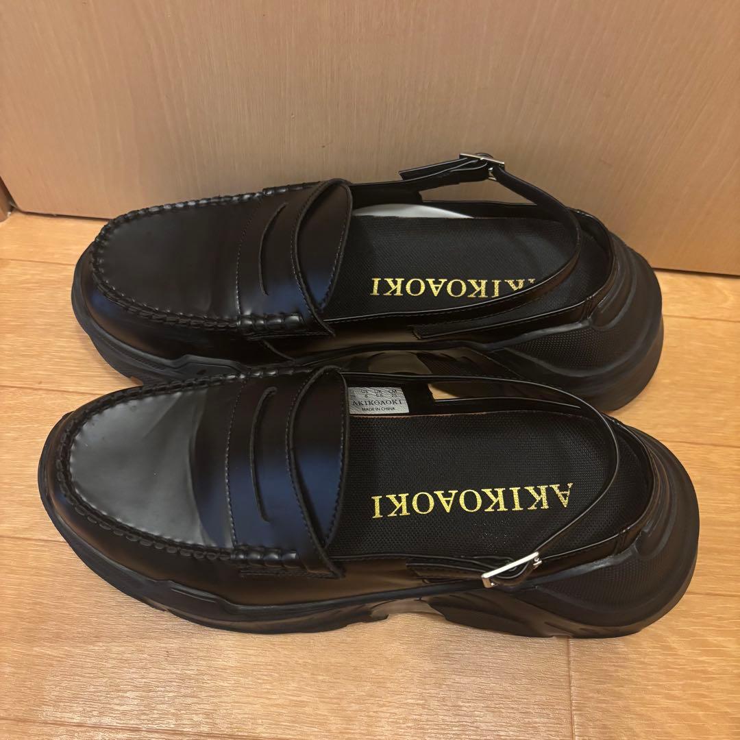 ユ*ン様 最安値！AKIKOAOKI ブラック ローファー 厚底