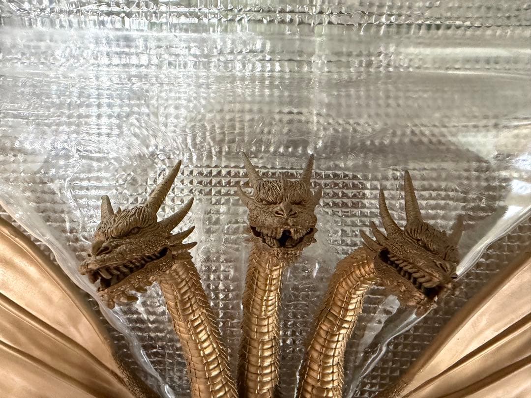 匿名配送　HIYA TOYS キングギドラ1991 アクションフィギュア