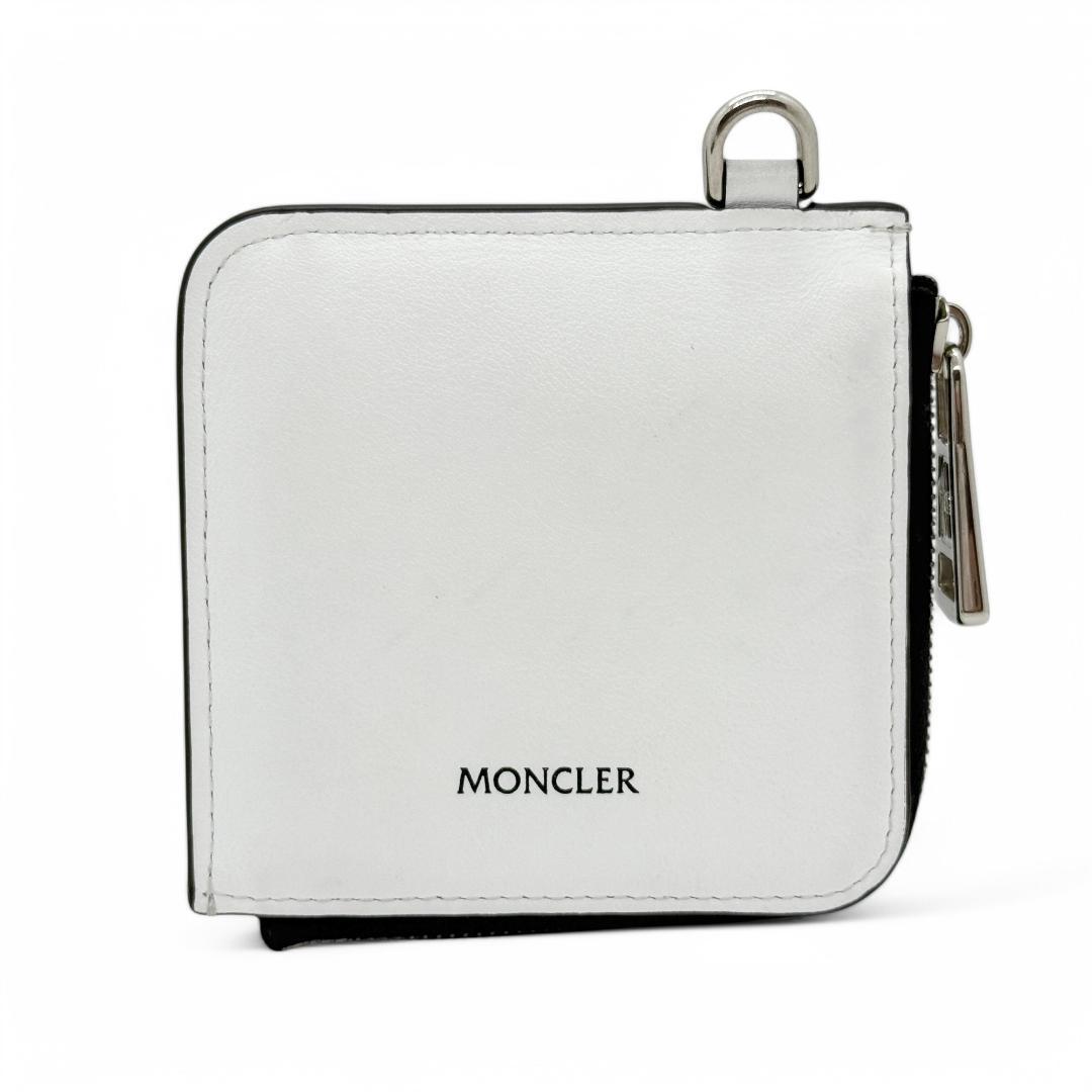 M4222 モンクレール レザー ケース ホワイト ストラップ付き