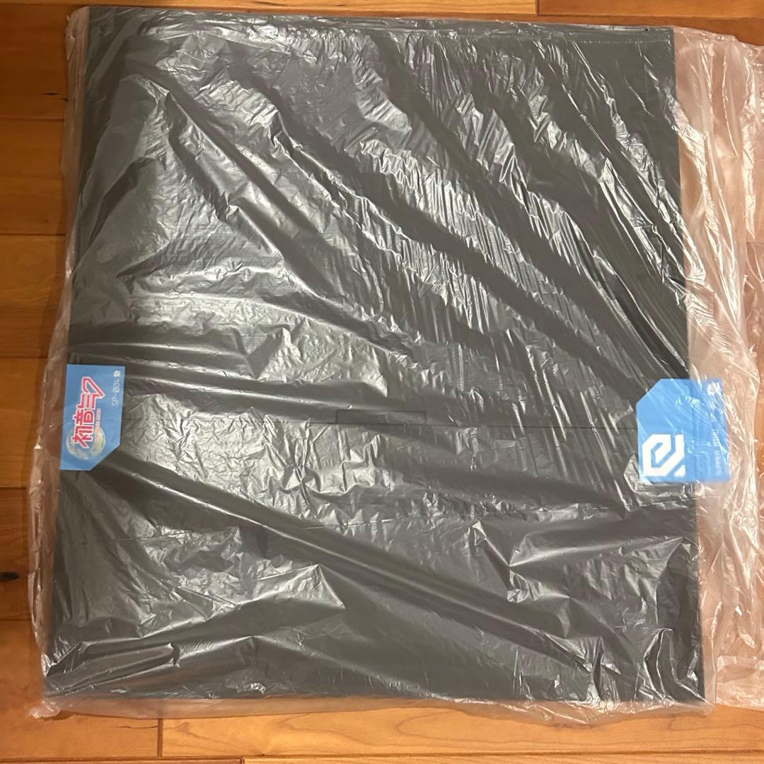 新品未開封 初音ミクガラスマウスパッド wallhack SP-004