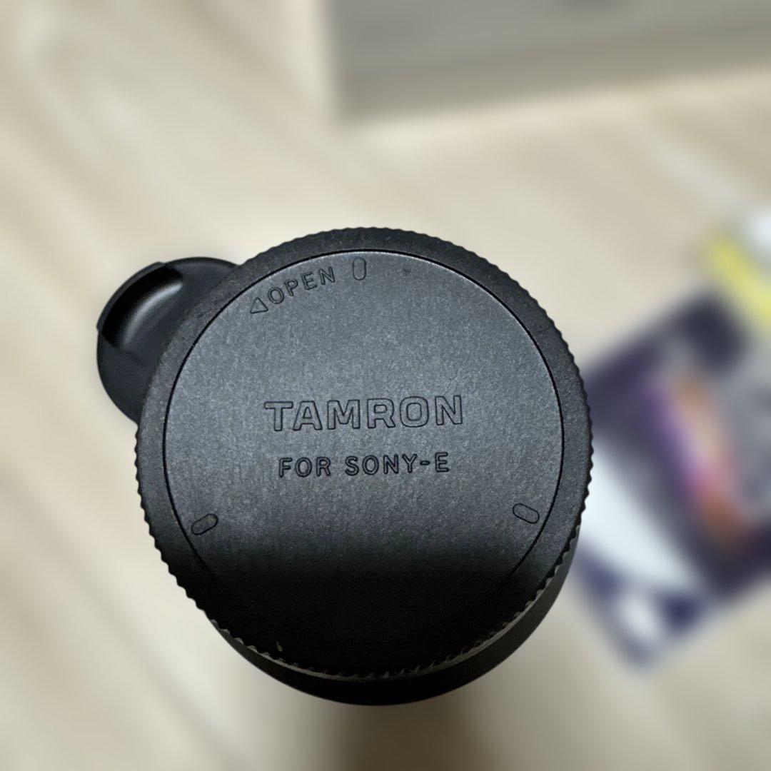 TAMRON 28-75mm F28 DI ズームレンズ 保護フィルターつき