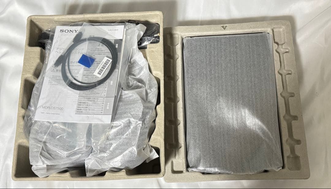 SONY 7.1chデジタルサラウンドヘッドホンシステム MDR-DS7500