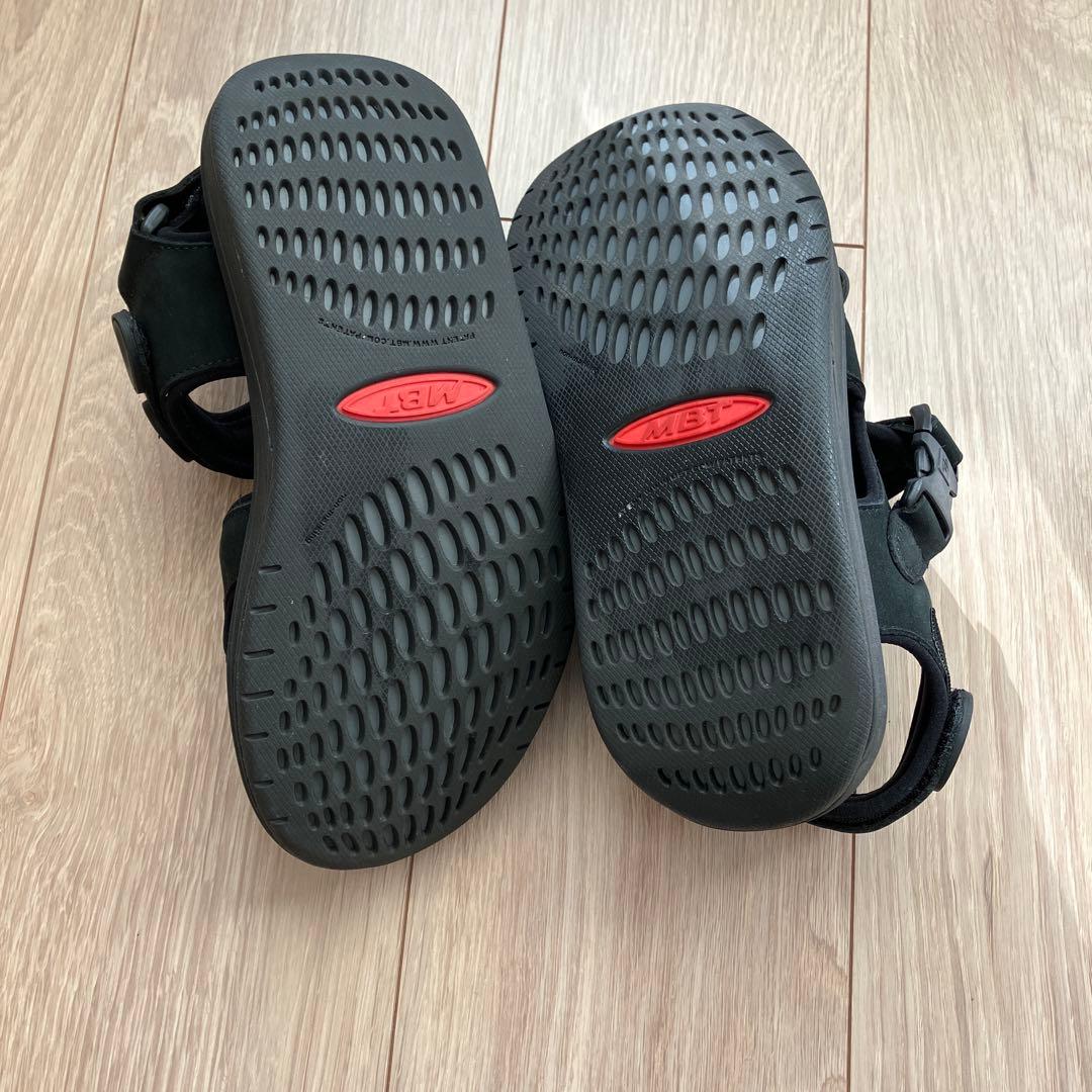 最終値下げ！【超美品】24㎝ MBT KISUMU Classic サンダル