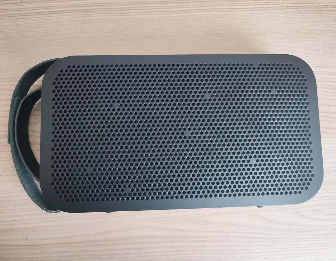 【極美品】Bang&Olufsen スピーカー B&O Beoplay A2 黒