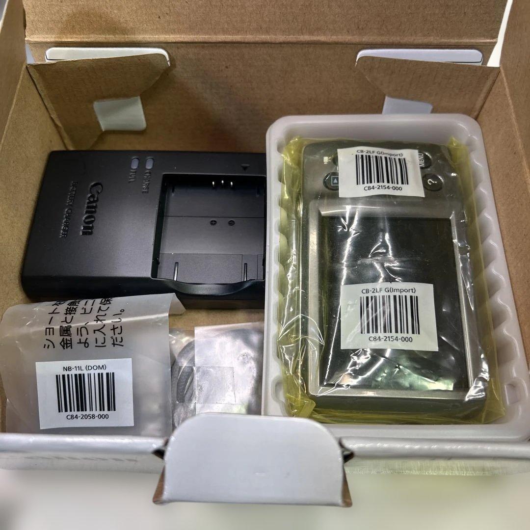 HRK05 【未使用品】キヤノン コンデジ デジタルカメラ IXY15