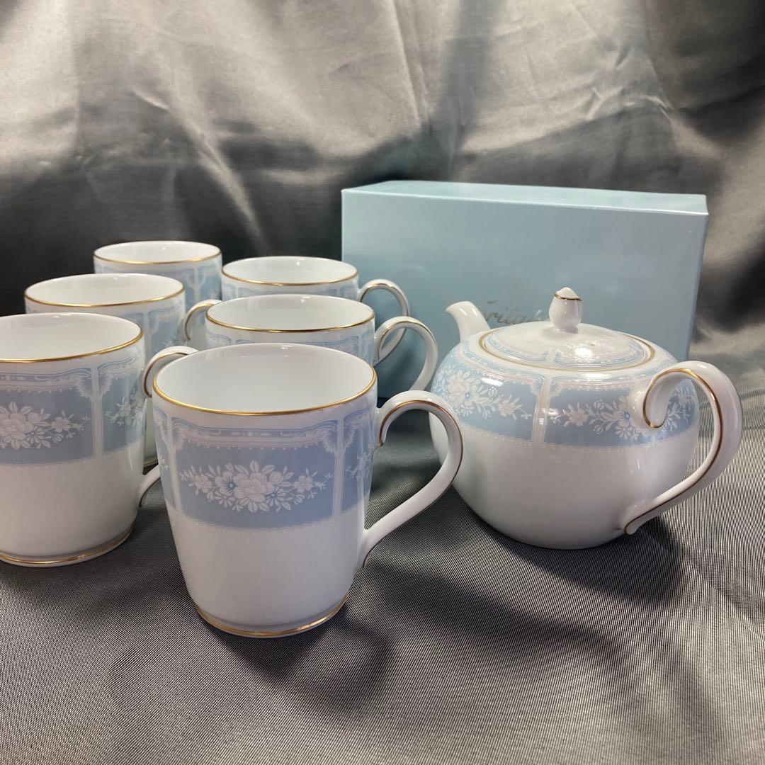梅ちゃん　ノリタケ　レースウッドゴールド　ティーポット　マグカップ