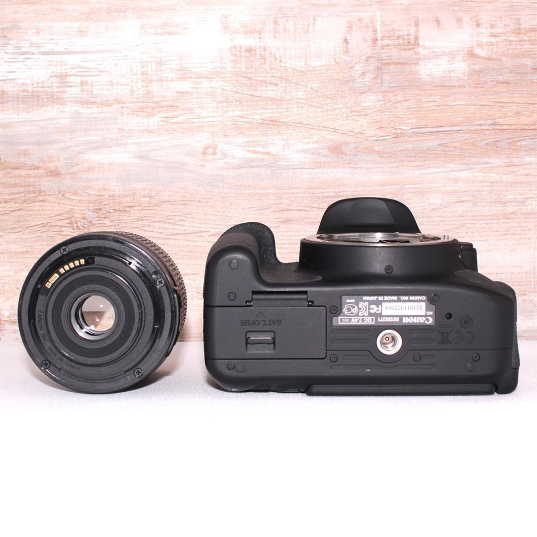 【訳あり】Canon Kiss X6i⭐️手ぶれ補正⭐️ショット数少❤︎一眼レフ