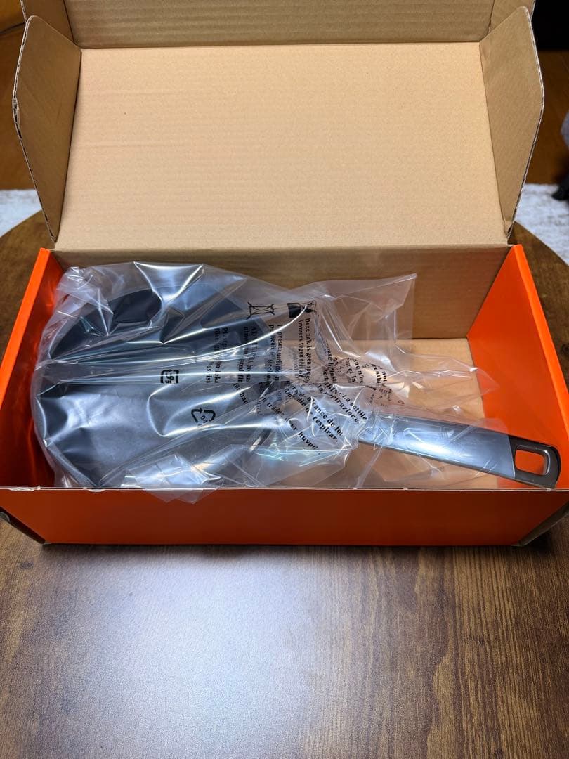 レ・クルーゼ　ミルクパン　16cmとレ・クルーゼ 28cm フライパン　蓋付き