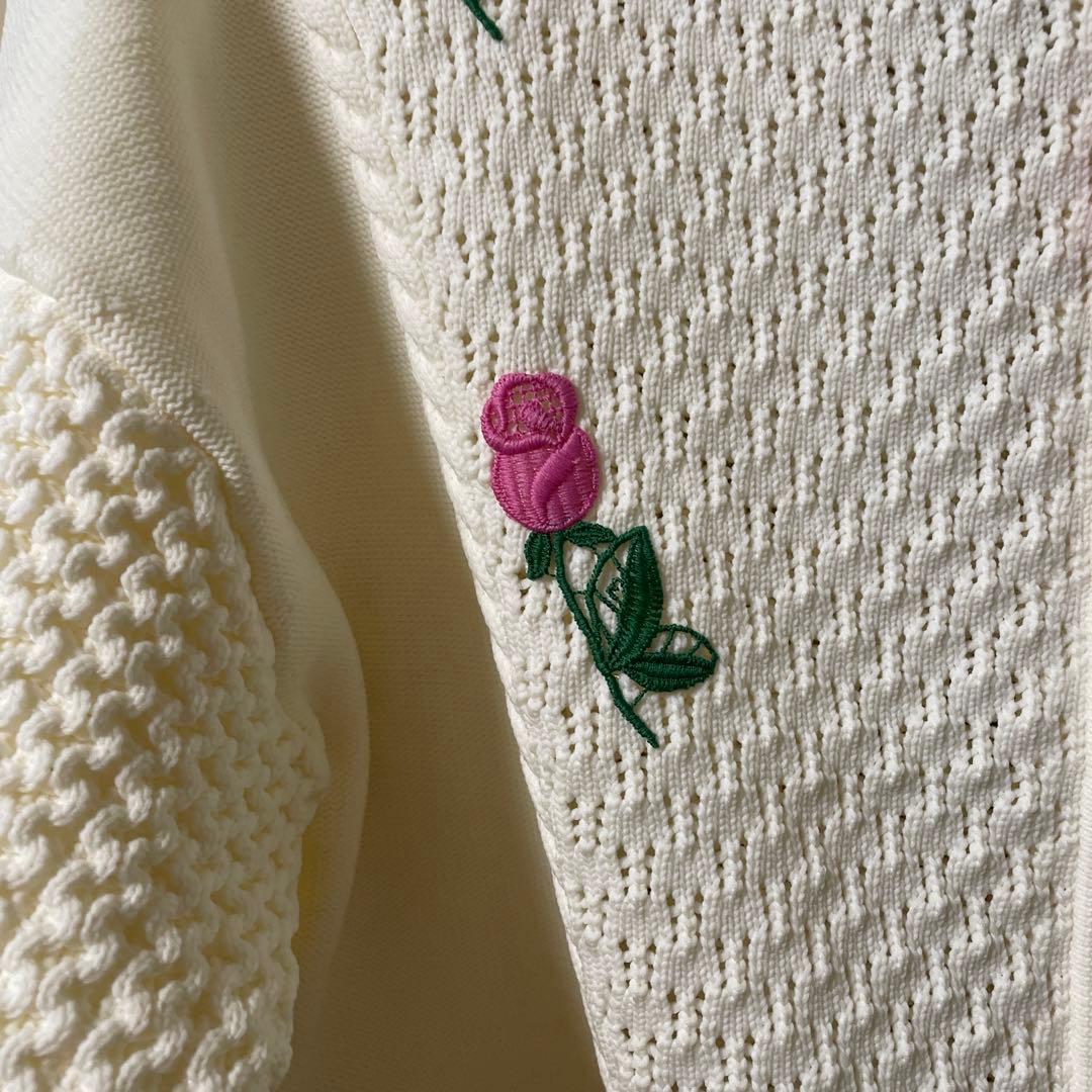 ミュベールカウチンカーディガンでし