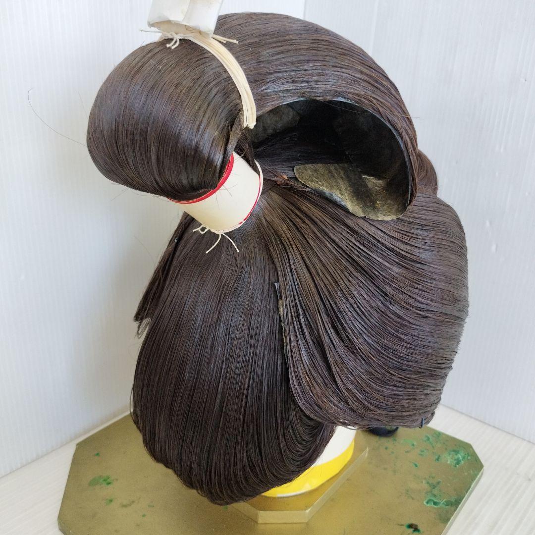 日本の伝統的ウィッグ　かつら　ダークブラウン　ハードケース付き