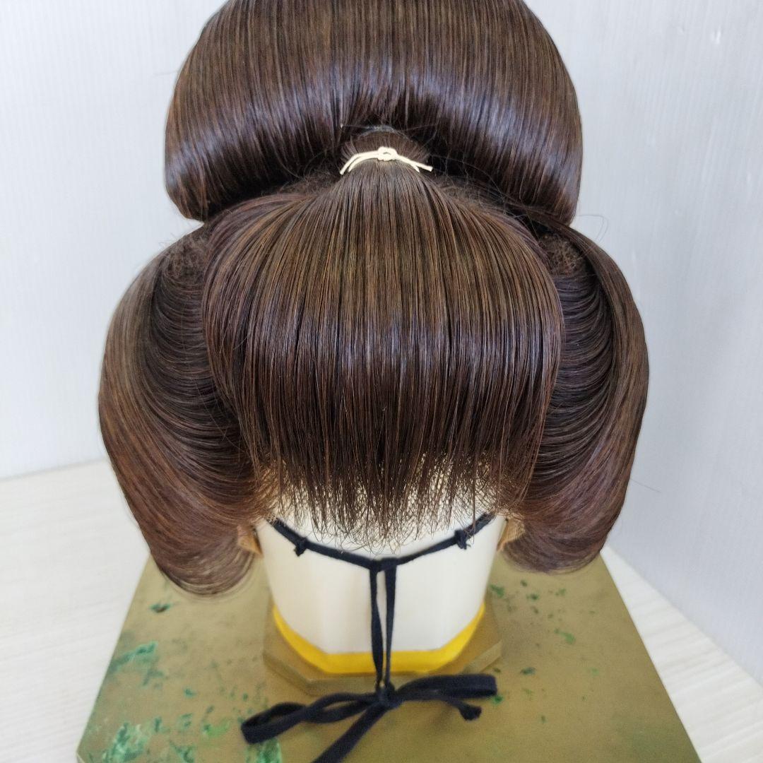 日本の伝統的ウィッグ　かつら　ダークブラウン　ハードケース付き