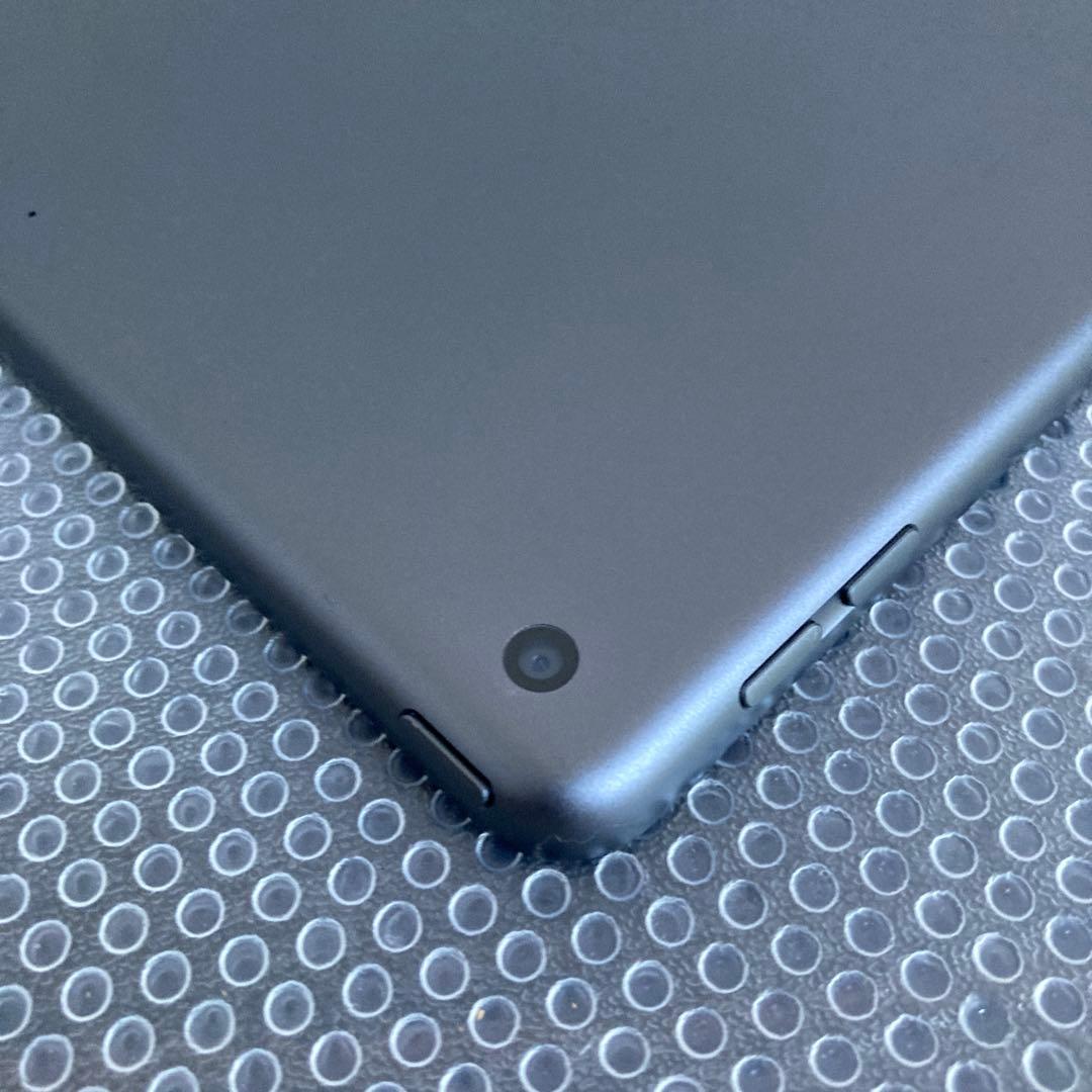 3038【早い者勝ち】iPad7 第7世代 32GB WIFIモデル☆