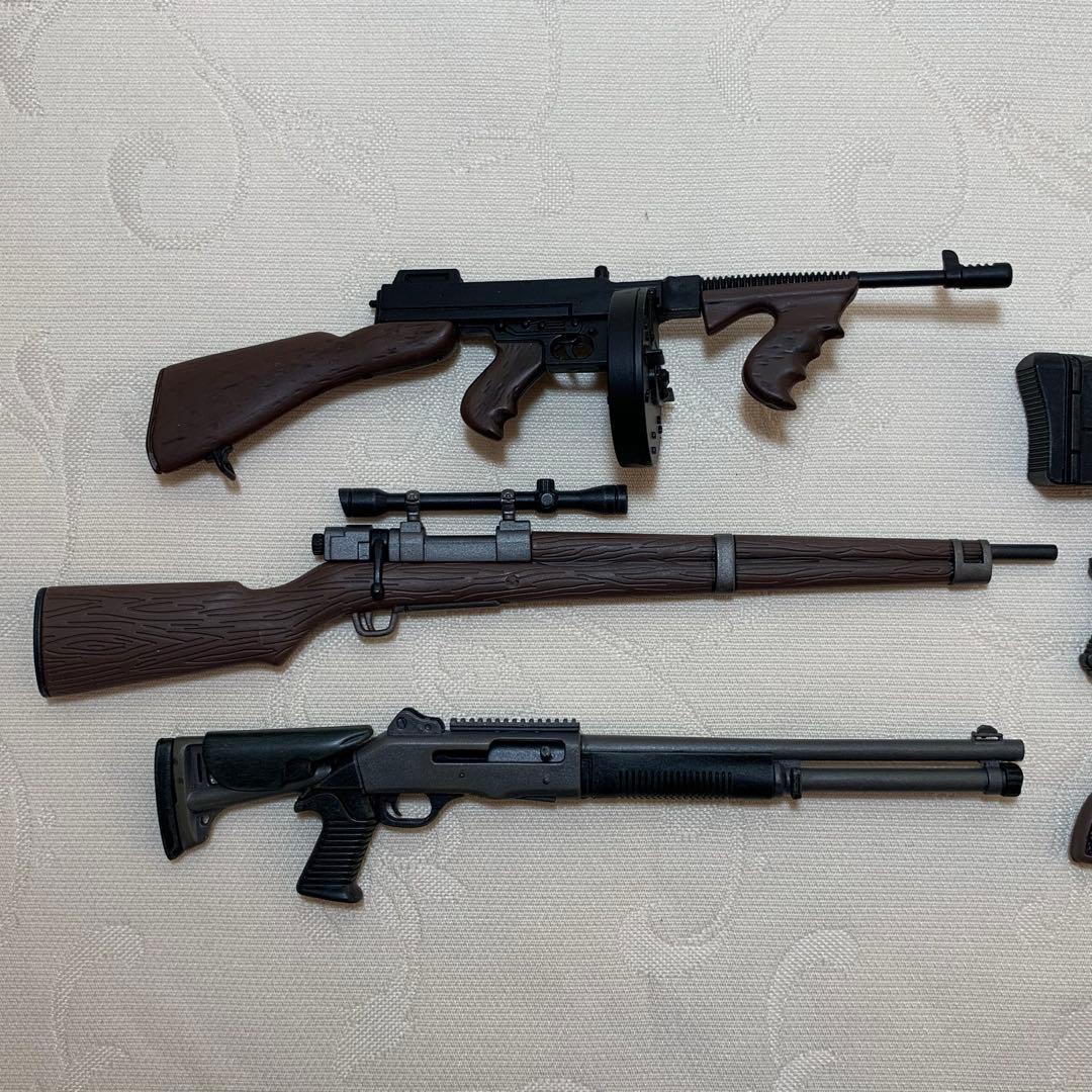 ホットトイズ　ビデオゲーム・マスターピース　バイオハザード４　レオン（ＲＰＤ版）