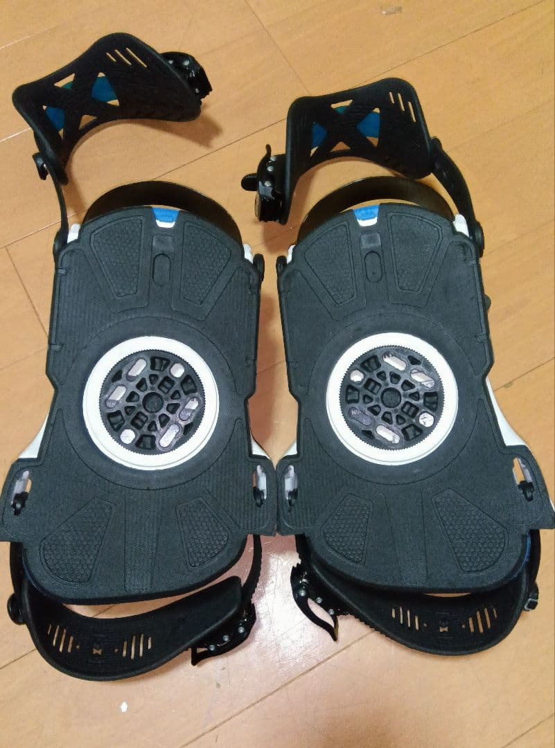 BENT-L スノーボードビンディング ホワイト/ブラック