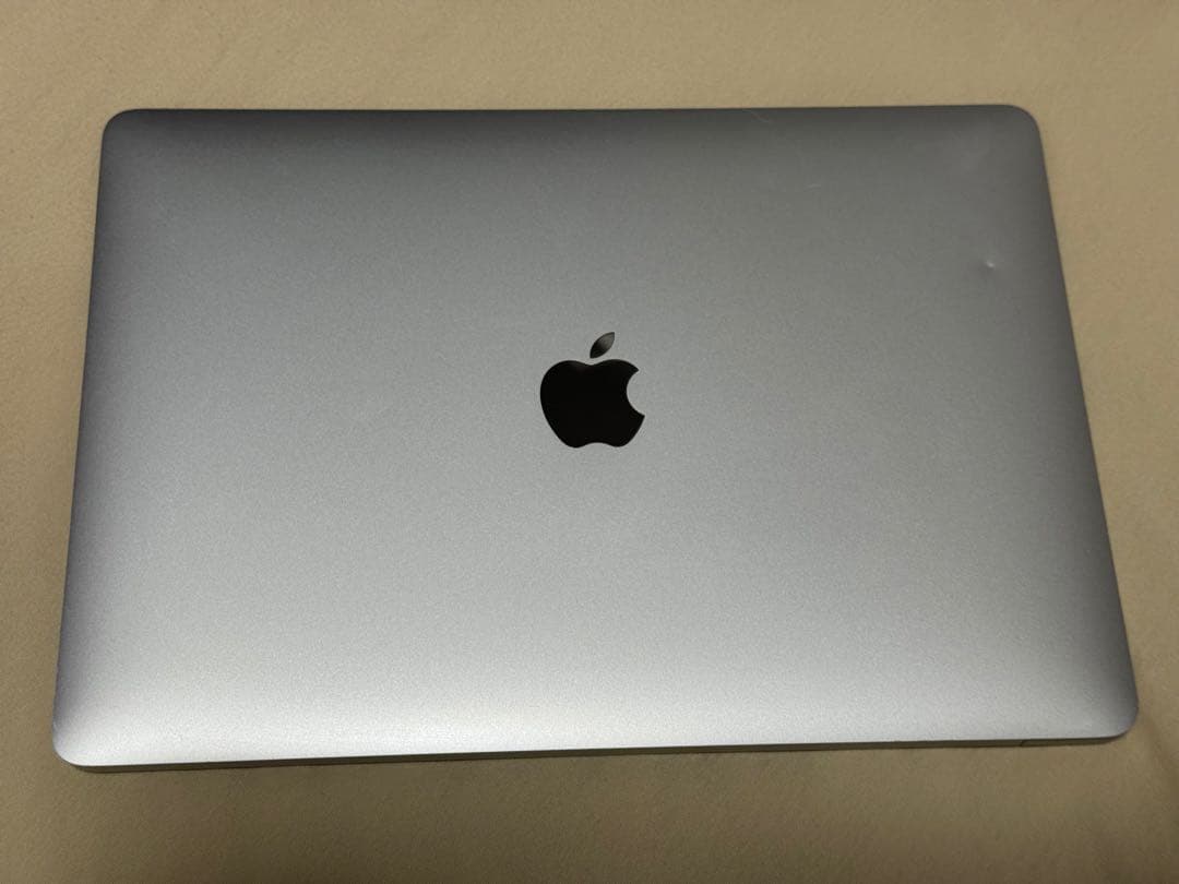 Apple MacBook Air M1 8GB 256GB シルバー