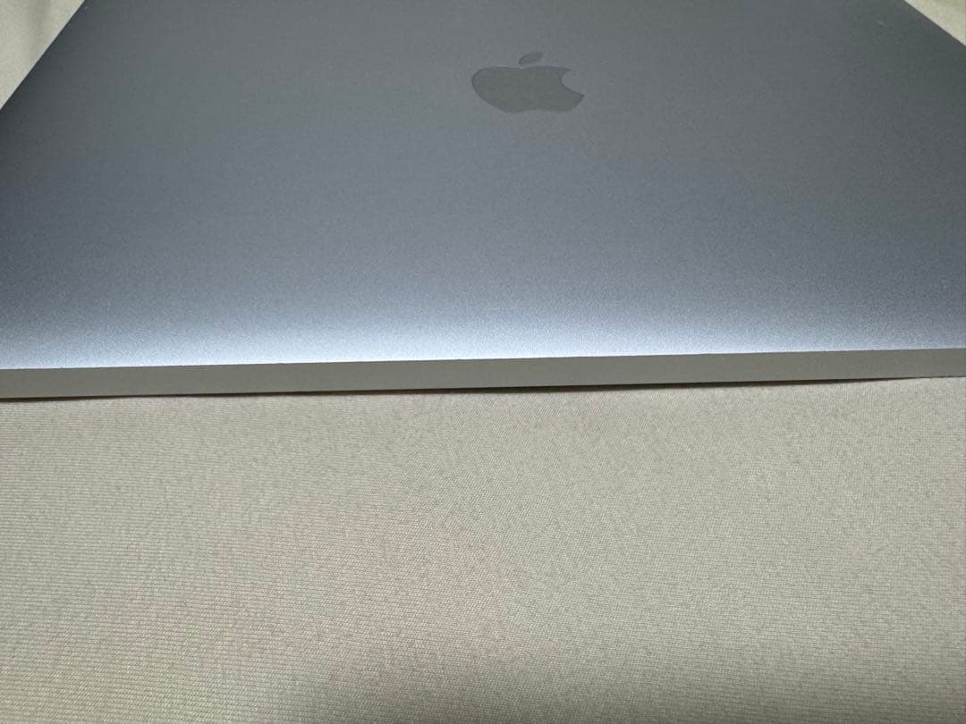 Apple MacBook Air M1 8GB 256GB シルバー