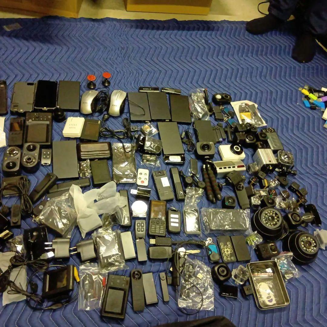 防犯カメラ関連機器セット　80点以上まとめ売り