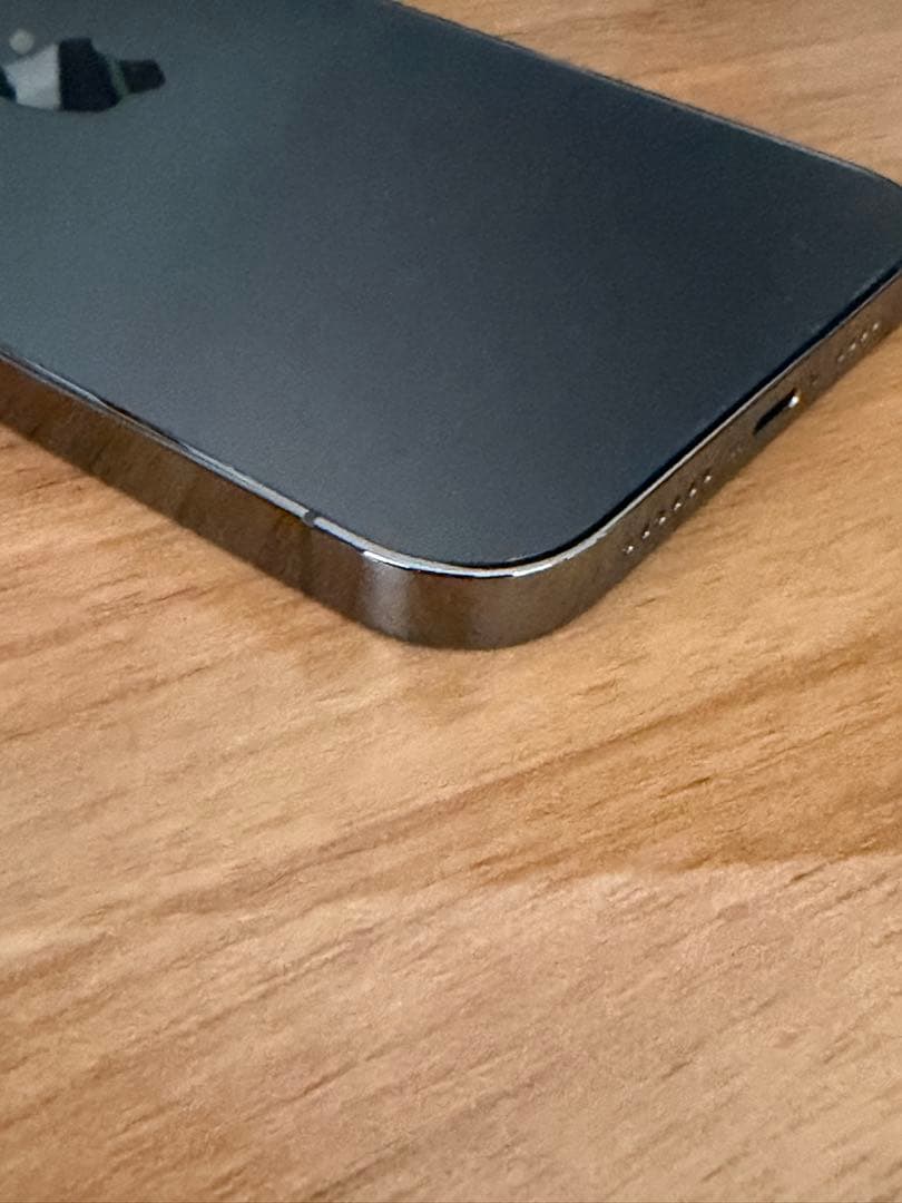 【美品】iPhone 12 Pro Max 256GB グラファイトSIMフリー