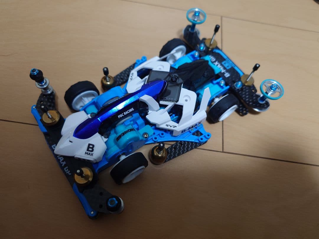 FM-A フルカーボン ストッククラス ミニ四駆