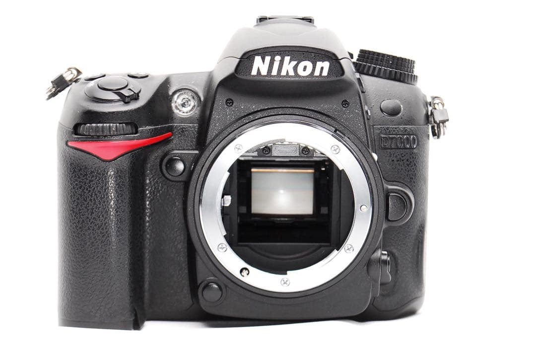 美品✨️Nikon D7000◎ズーム2本＋元箱付！風景・人物・遠景まで幅広く◎