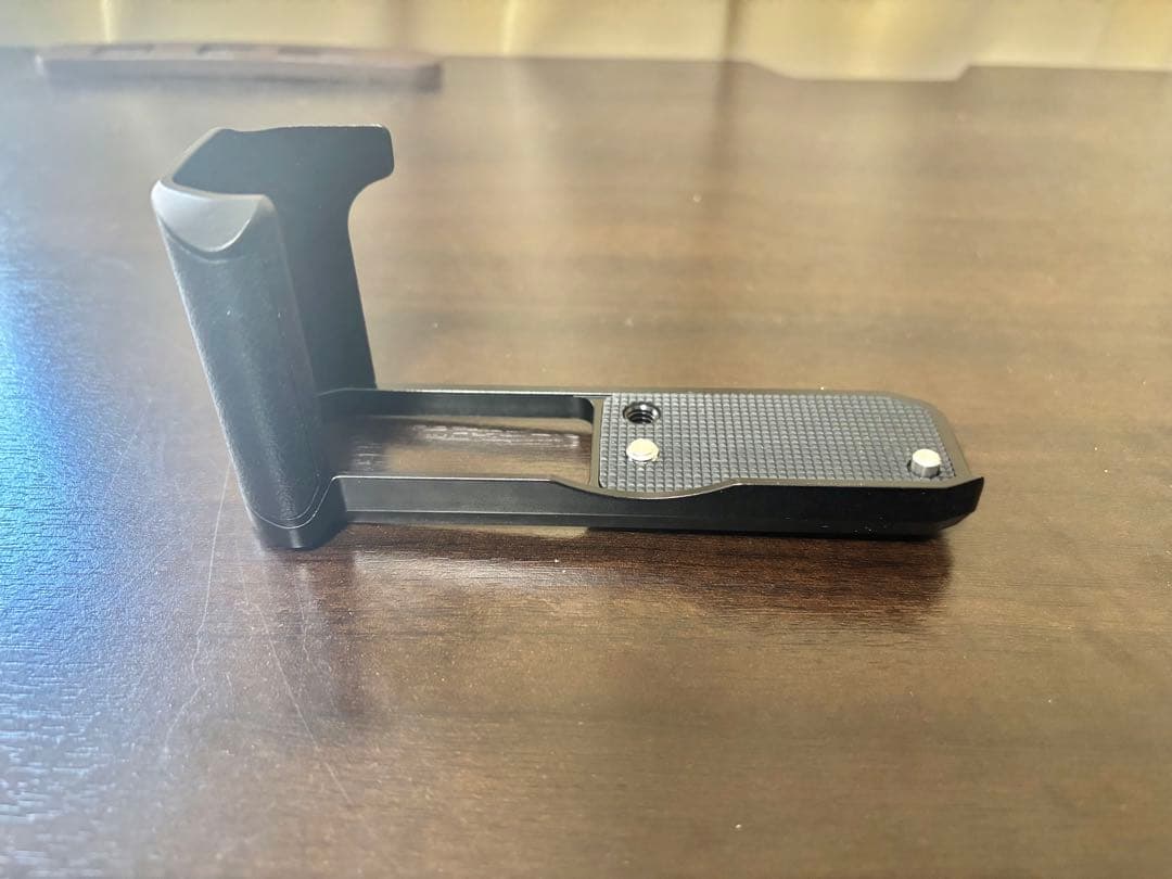 Nikon Z fc 16-50 VR レンズキット シルバー グリップ付き