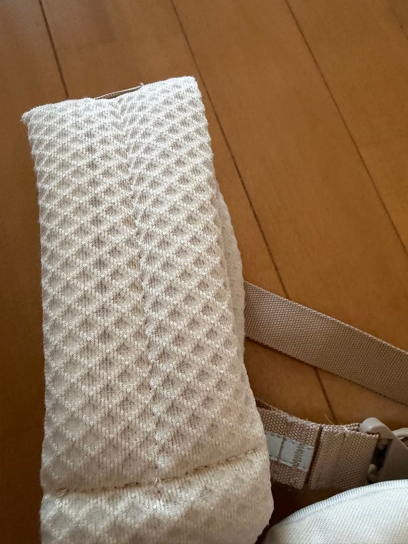 ergo babyオムニブリーズ　エルゴ ナチュラルベージュ Ergobaby