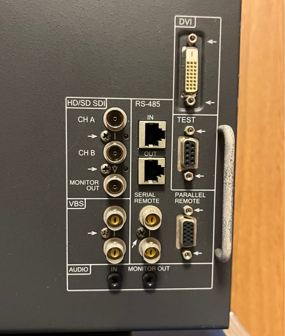 Ikegami HLM-1704WR 放送業務用モニター マスターモニター