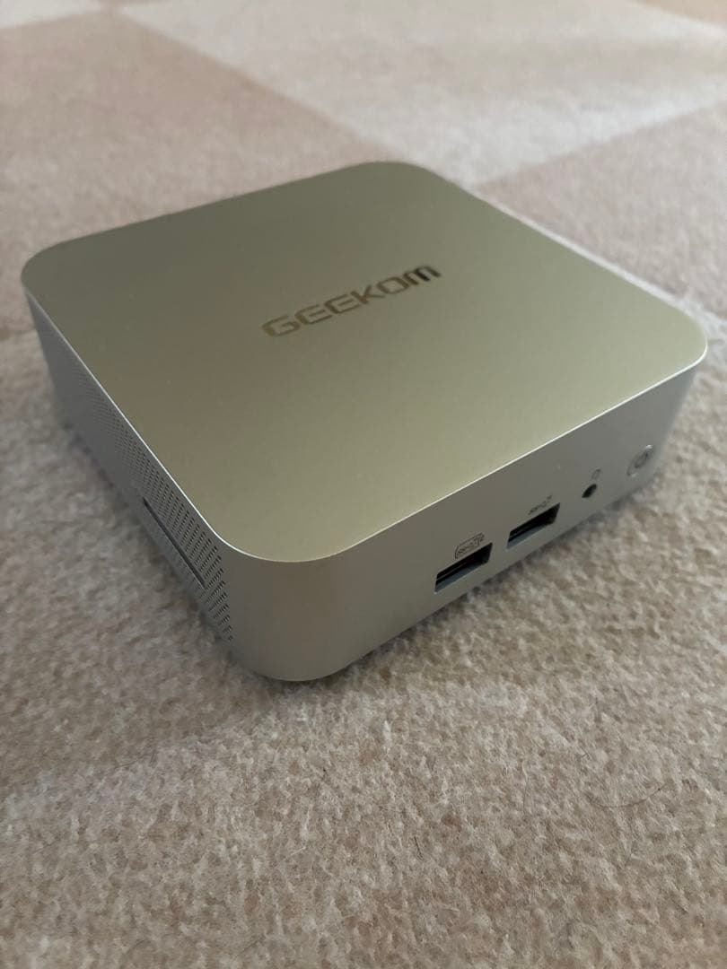 美品 GEEKOM A7 Ryzen 9 7940HS