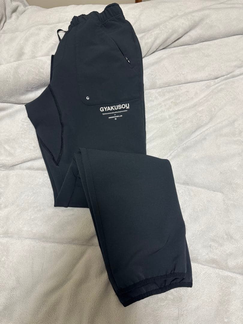 GYAKUSOU ランニングパンツ　Sサイズ