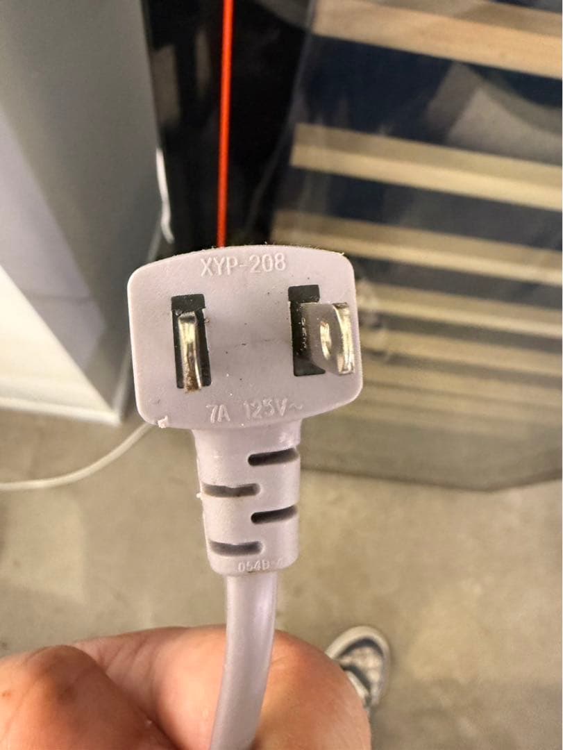 フォルスター FJC-310GS(BK) ワインセラー カジュアルプラス　1台