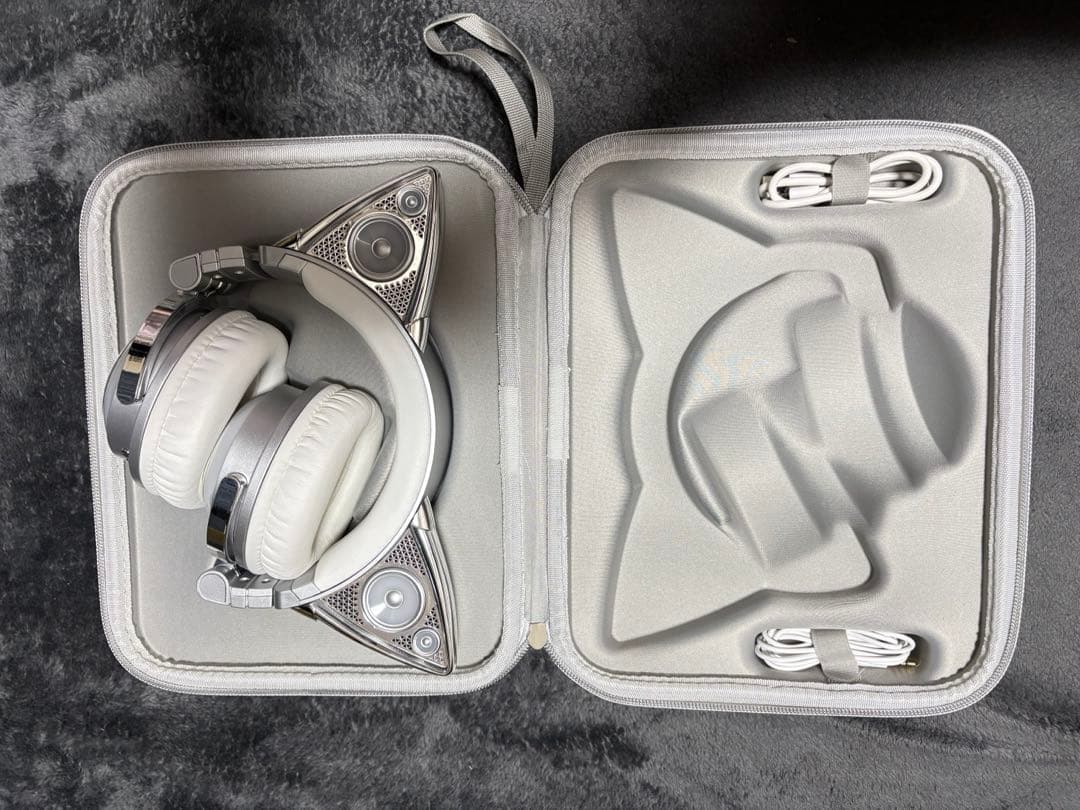 【限定】Brookstone Ariana 猫耳ヘッドホン アリアナグランデ