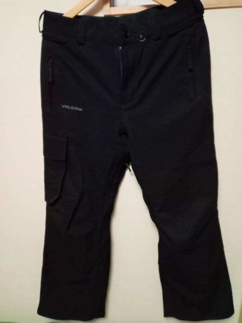 VOLCOM ボルコム　スノーボードウェア　上下セット