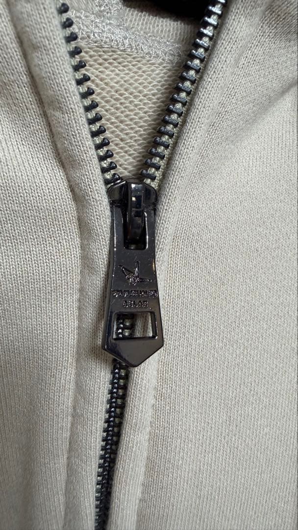 1PIU1UGUALE3 RELAXジップパーカー　ジョガーパンツ　セットアップ