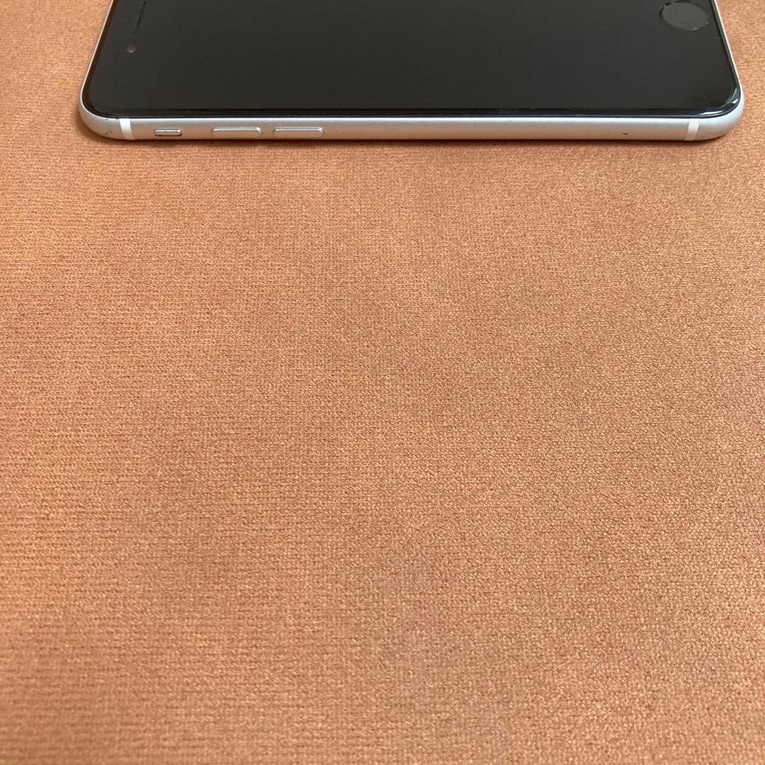 312【早い者勝ち】iPhoneSE2 第2世代 64GB SIMフリー☆