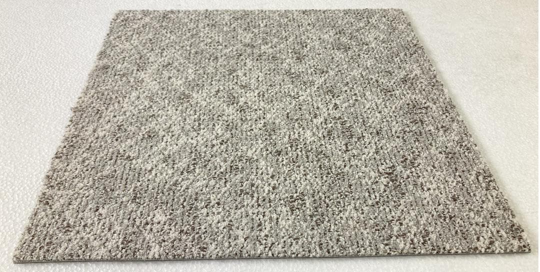 saryo0000　タイルカーペット５４枚　新品・未使用　国内メーカー