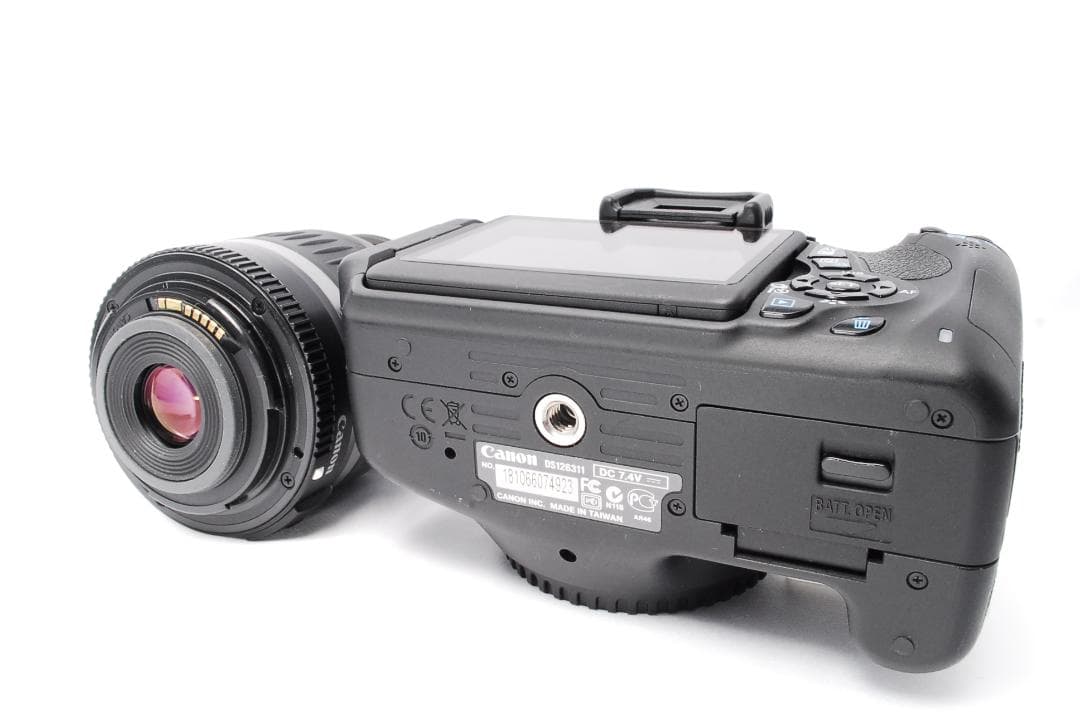 Canon kiss X5✨美品✨一眼レフ　手ぶれ補正☆付属品付きすぐ使える♪