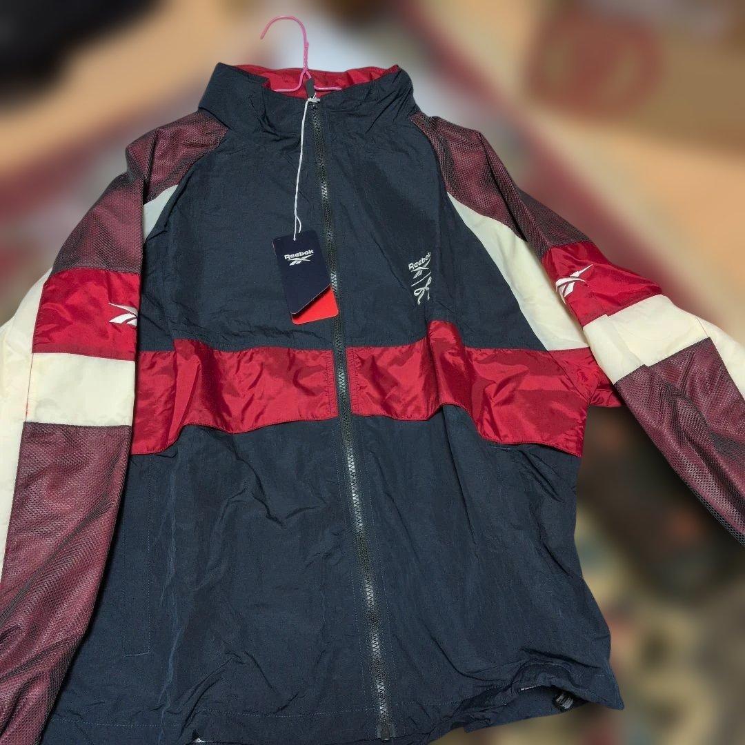 Reebokイッシュ カラーコンビネーショントラックジャケット