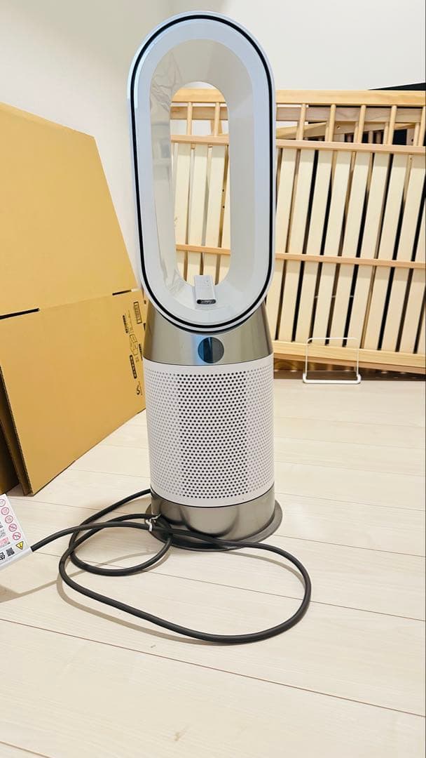 Dyson 空気清浄ファンヒーター (HP10 WW)