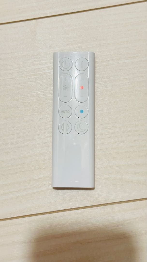 Dyson 空気清浄ファンヒーター (HP10 WW)