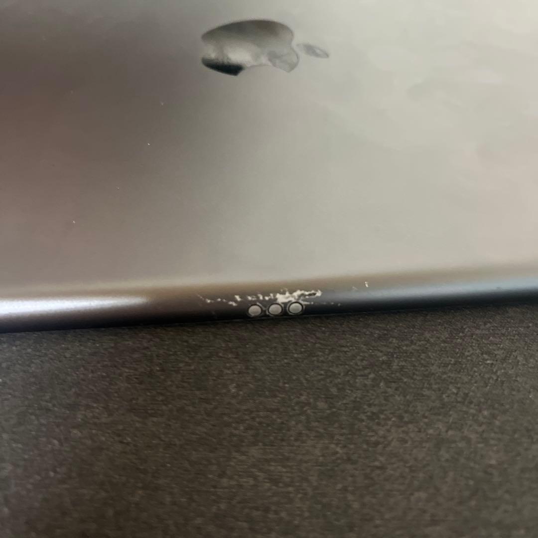 YAMA　　Apple iPad スペースグレー 本体