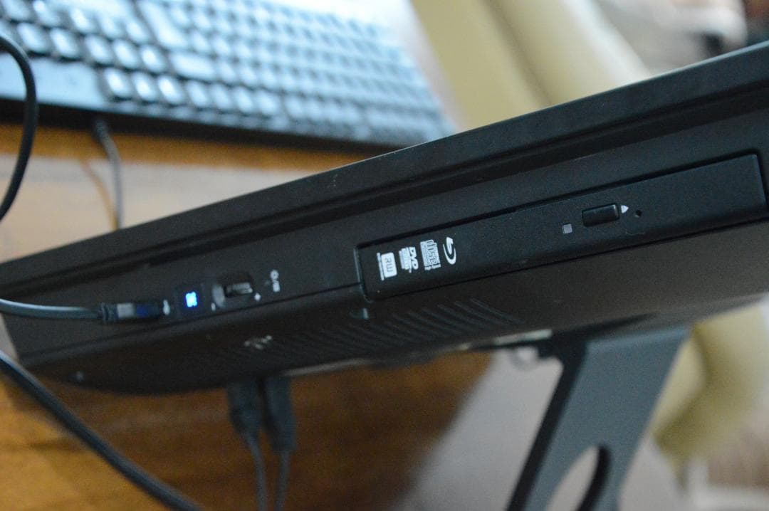 マ*ー様 NEC VY08/68B1-KR デスクトップPC