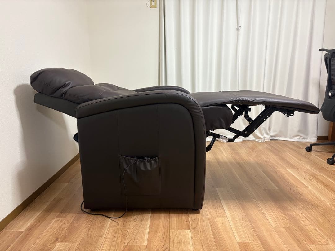 値下げ！送料込み！電動ラウンジチェア SISTA-シスタ-ダークブラウン